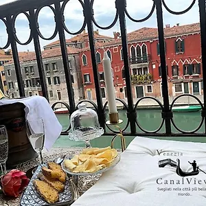  Проживание в семье Canal View