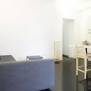  Apartment Bilocale Zona Italy