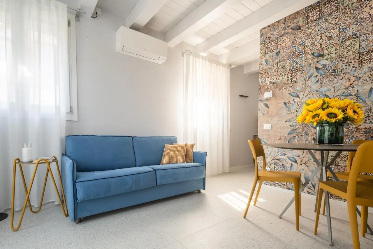 Fondamenta De La Sensa Garden Loft R&R Apartment Venice Italy